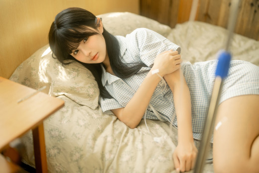 1715080 (a): :2700x1800